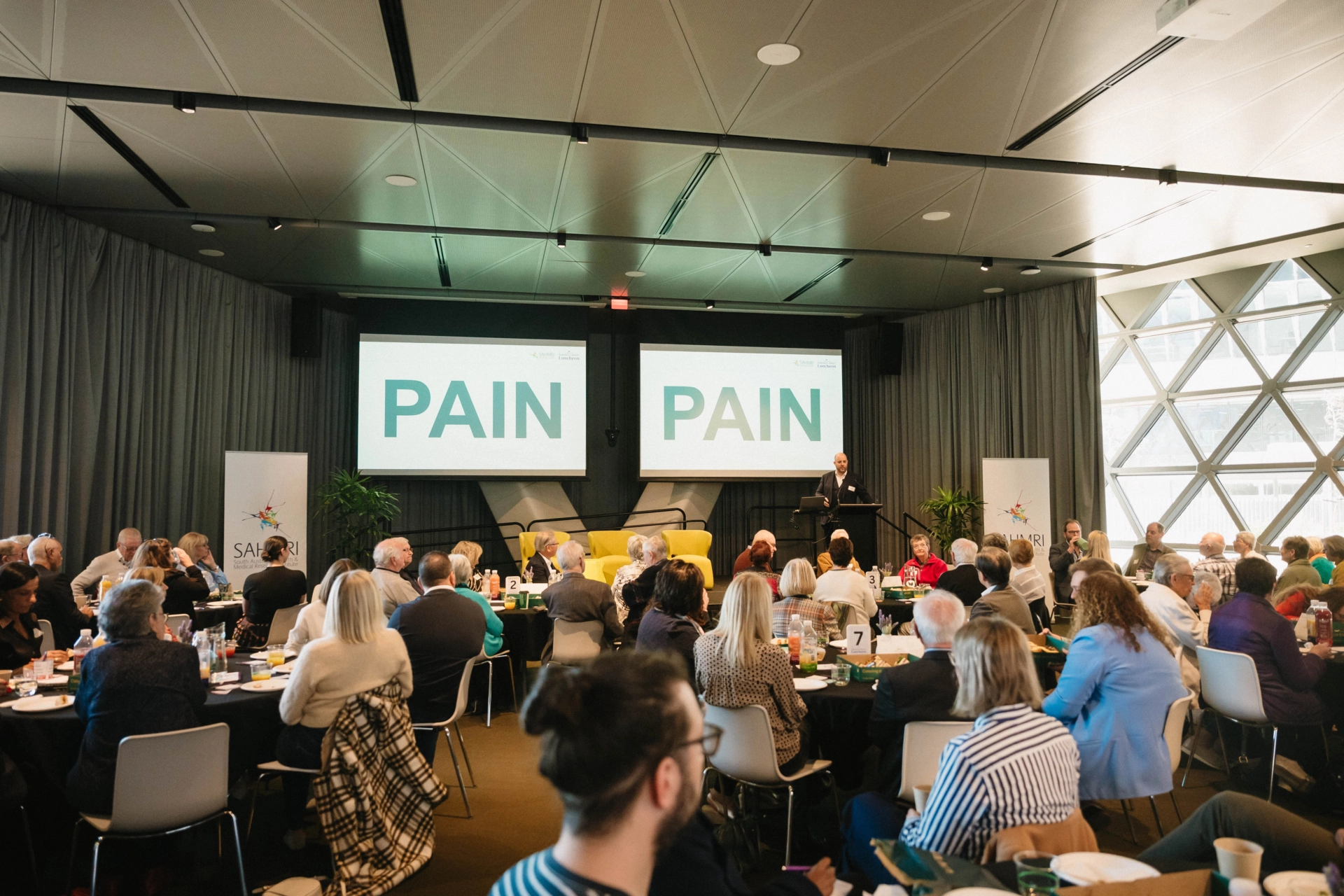 Photo gallery - Reframing Pain