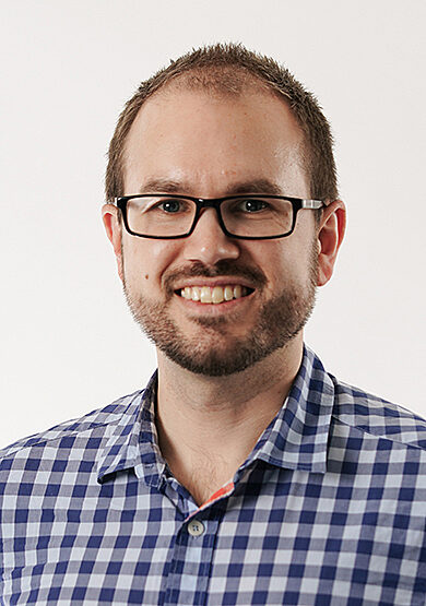 Associate Professor Luke Grzeskowiak