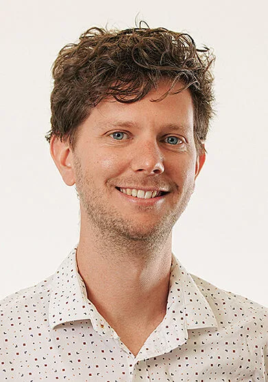 Dr Steven Taylor