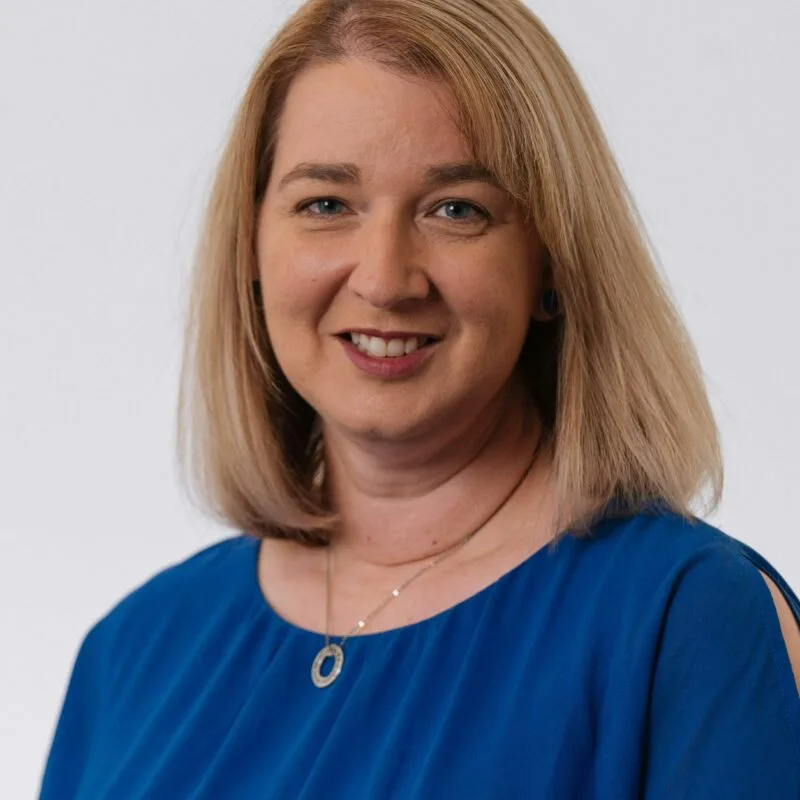 Mrs Rochelle Botten