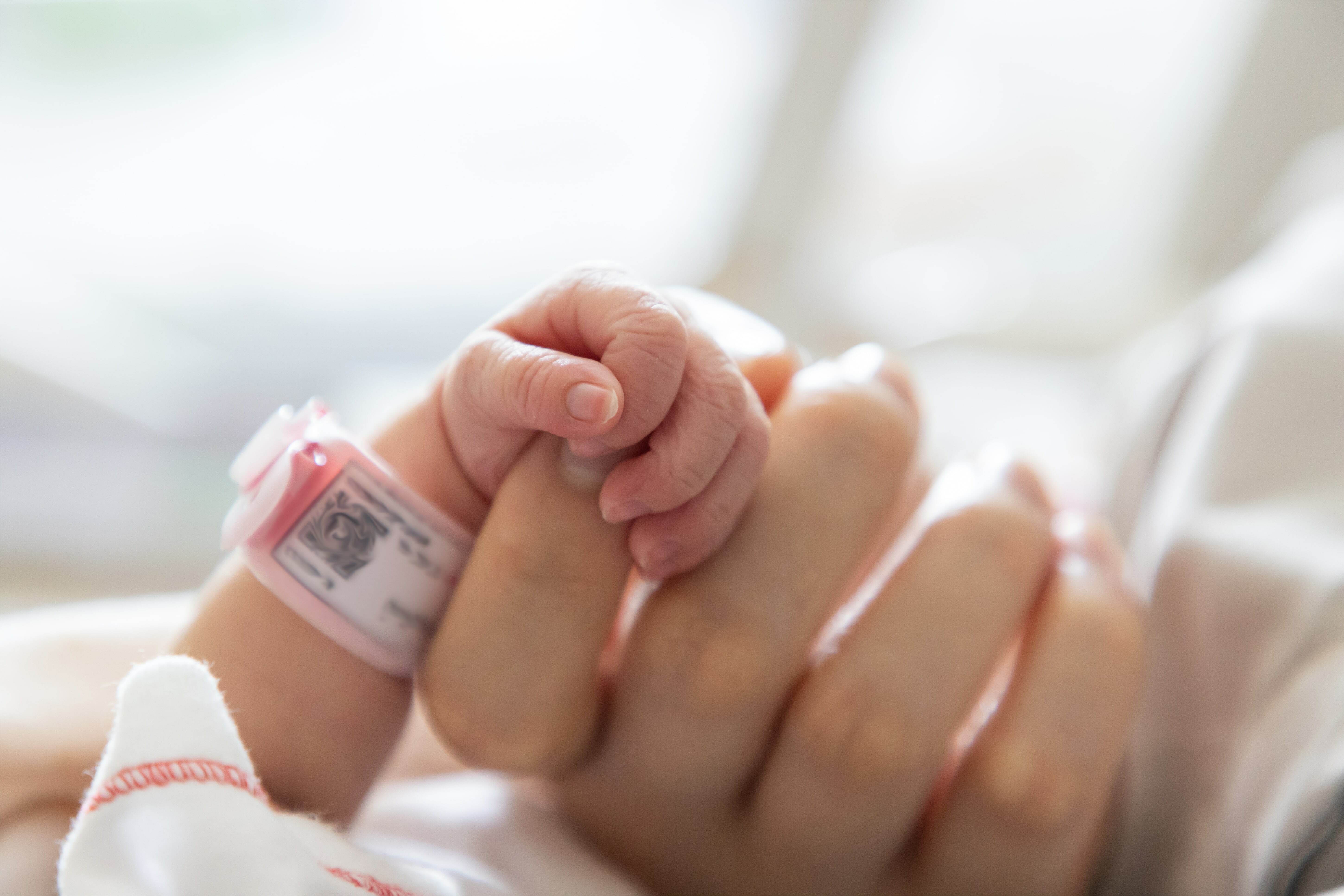 Magnesium sulphate reduces risk of cerebral palsy and death for very preterm babies